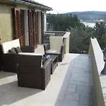 Insel Krk - Restauriertes Steinhaus By Interhome Hébergement de vacances