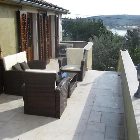 Insel Krk - Restauriertes Steinhaus By Interhome Semesterbostad