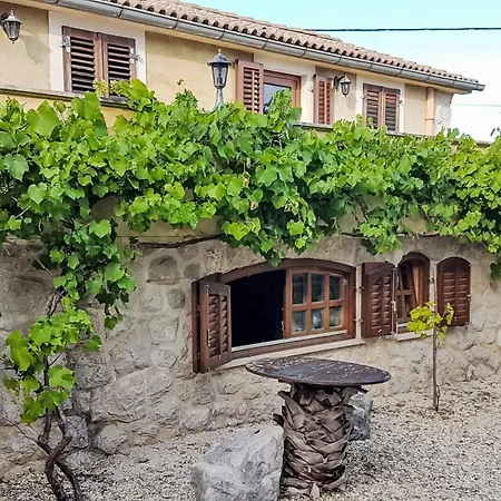 Insel Krk - Restauriertes Steinhaus By Interhome Casa vacanze Čižići