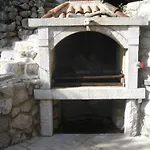 Insel Krk - Restauriertes Steinhaus By Interhome 펜션